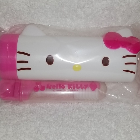 HK Gift Set *Laces, Toothbrush and Holder, Plush! - Picture 7 of 7